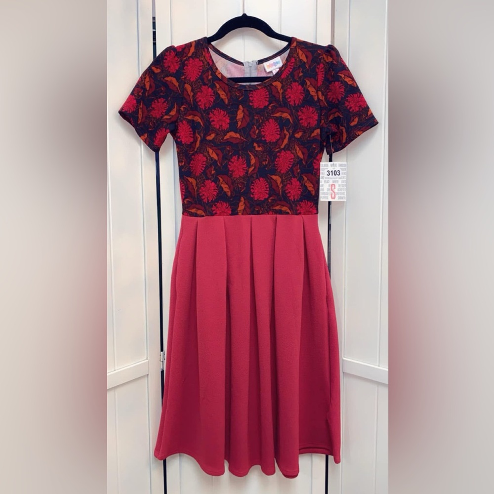 New Small LulaRoe Amelia Dress